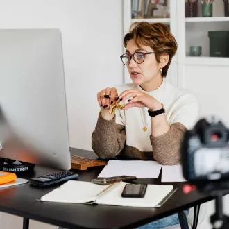 Come ridurre al minimo la subvocalizzazione per aumentare la velocità
