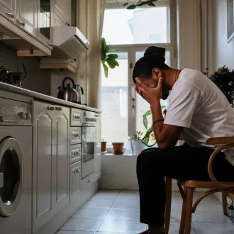 Il potere della meditazione nella gestione dello stress - coaching stress ansia