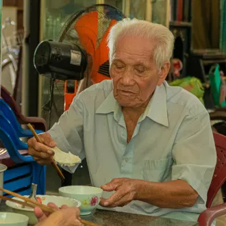 I benefici di una dieta sana in età avanzata - nutrizione geriatria