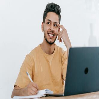 Che tipo di interazione c'è tra studenti e istruttore in un corso online certificato? -  cursos baratos online con certificado
