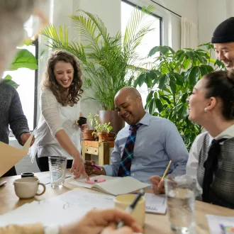 Come favorire un ambiente di lavoro positivo - coaching leadership