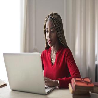Corsi di business economici: dai slancio alla tua carriera senza spendere una fortuna -  cursos baratos online con certificado