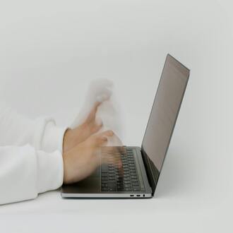 Corsi di specializzazione online: la tua guida definitiva per il successo -  cursos baratos online con certificado