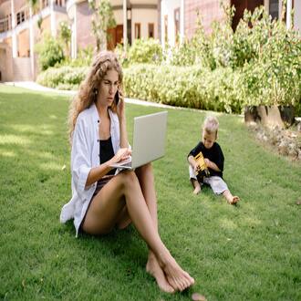 Cosa mi serve per seguire un corso online economico?