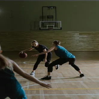 Dalla palestra alla vita: come il coaching sportivo migliora la tua produttività sul lavoro - allenatore sportivo