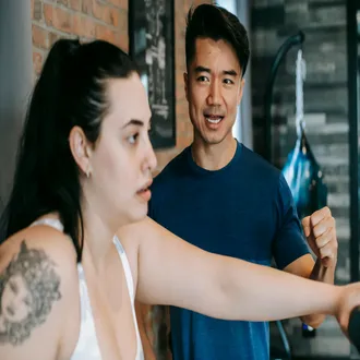 Guida passo passo al personal trainer per principianti - allenatore personale
