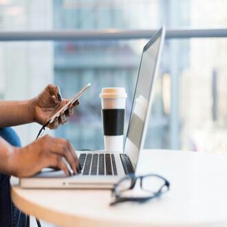 Sanzioni per le aziende senza un protocollo attivo contro le molestie sul lavoro - molestie sessuali lavoro